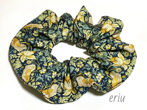 リバティストロベリーシーフ シュシュ＊ あかるく 