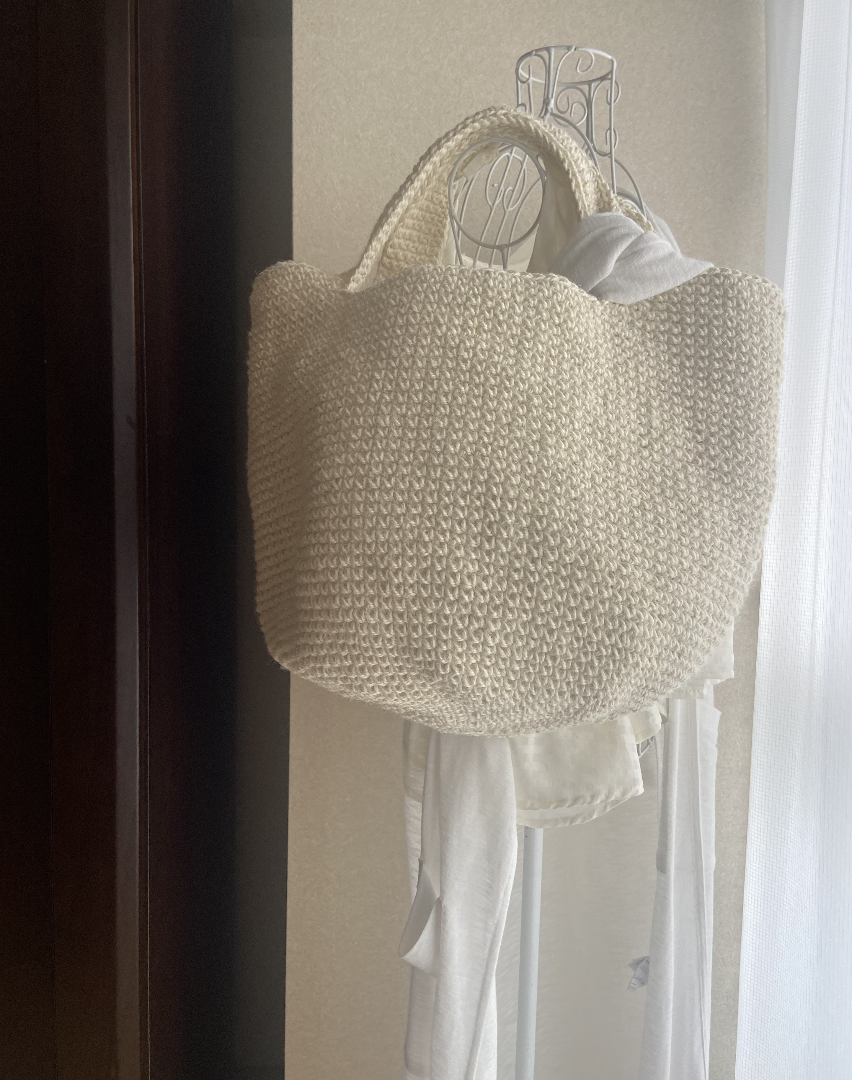 ＊新作・受注制作＊特大size＊ホワイト麻ひもマルシェバッグ＊カゴバック＊麻紐バッグ＊たっぷり大きめバッグ＊