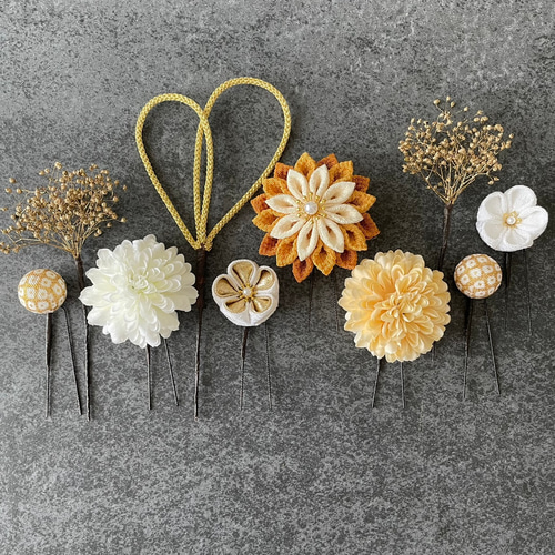 つまみ細工 その他ヘアアクセサリー 𝚁𝚒𝚌𝚘⑅︎◡̈︎* 通販 17907652