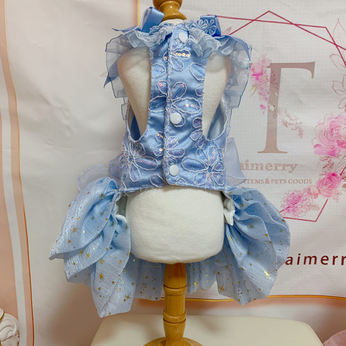 ヴィンテージドレス、ネコちゃんベスト２点おまとめです 犬猫うさちゃん 大切な日にはスペシャルなドレスを♡ 人気カラー