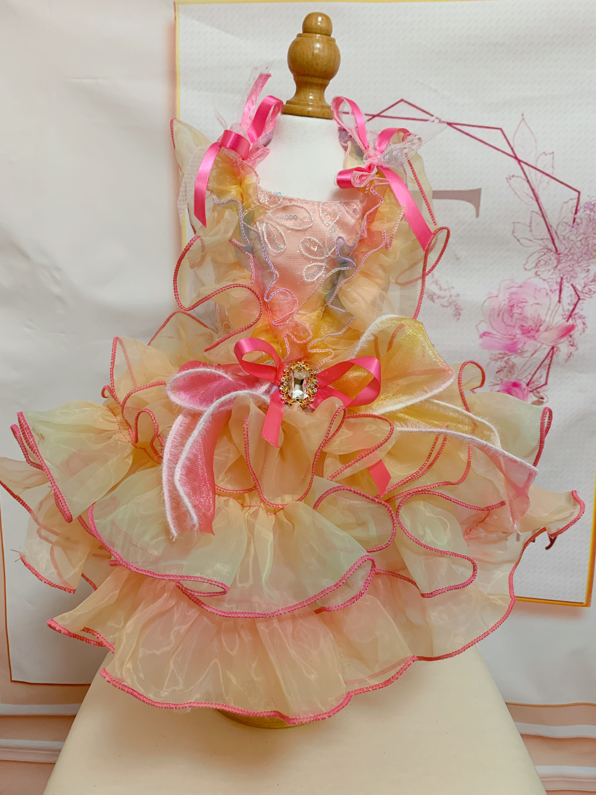 犬猫うさちゃん服　フリルたっぷり！ふんわりドレス〜イエロー