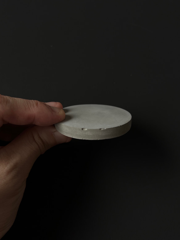PSS-3■5.8cm モルタル サークルプレート■ ディスプレイ 器 皿 インテリア 什器 オブジェ コンクリート 3枚目の画像