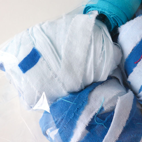 裂き布アソート】お得なブルー系MIX 300g_37 はぎれ saccora-さっこら