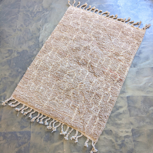 新品モロッコ直輸入ラグ】 ベニワレンサーモンピンク 楽天市場】ラグ