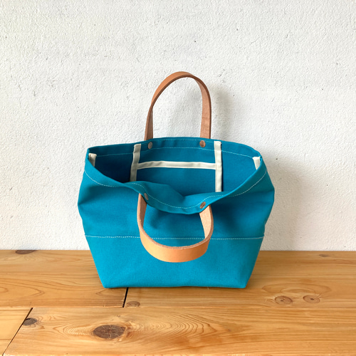 ハンドメイド　ヌメ本革　トートバック　クリーマ　ブルー　新品／未使用品　1015 トートバッグ レディース メンズ 本革 レザー ヌメ革 日本製