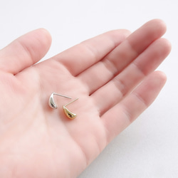 小ぶりしずくピアス/イヤリング サージカルステンレス 金属アレルギー対応 つけっぱなし ゴールド/シルバー ドロップ 5枚目の画像