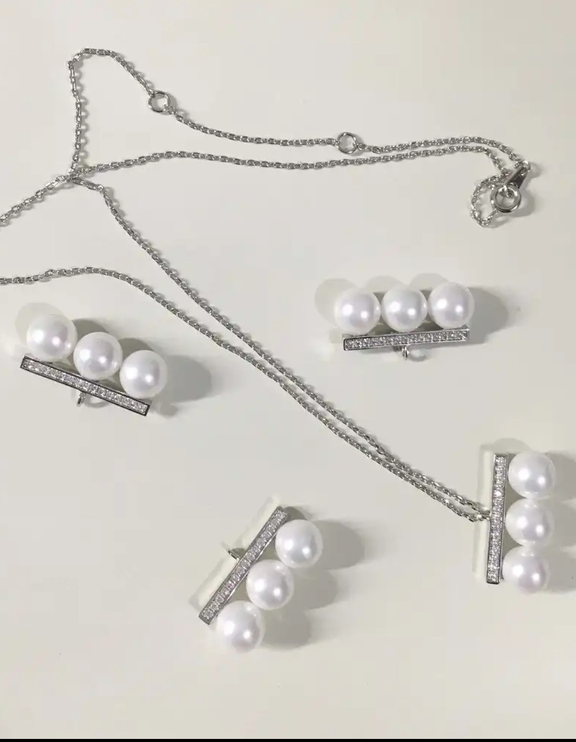 パール　3連　ネックレス　高品質　シルバー