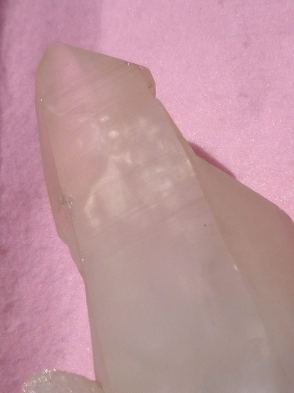 ピンクレムリアンシード 巨大水晶 ポイント クリスタル464 