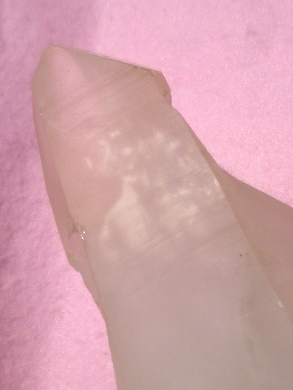 ピンクレムリアンシード 巨大水晶 ポイント クリスタル464 