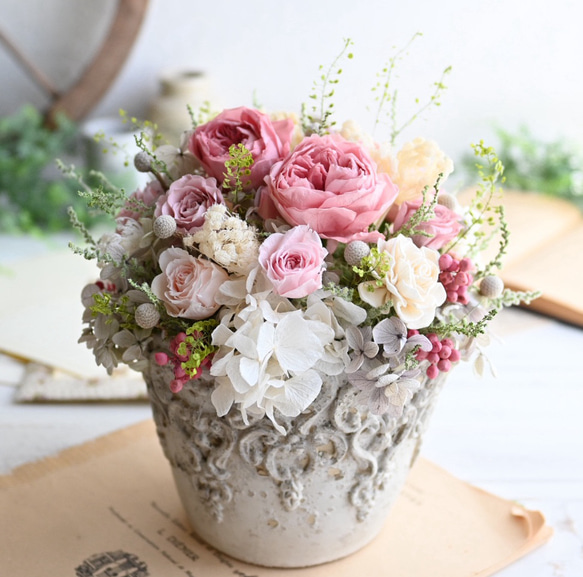 アミファ amifa プリザーブドフラワー花材まとめ売り　ローズ、カーネーション アミファ amifa プリザーブドフラワー花材まとめ売り ローズ