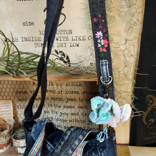 刺繍デニムバック No.645 デニムリメイク チューリップバック 丸い