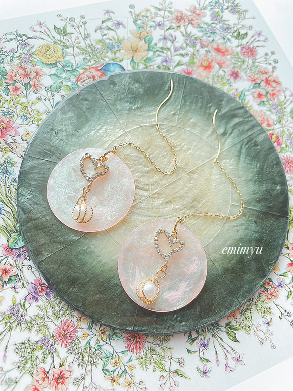 Pink Shell Heart Zirconia Pearl Pierce 1枚目の画像