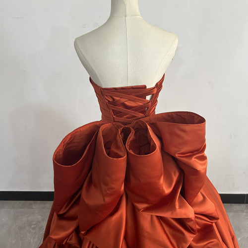 高品質！テラコッタ色 ベアトップ カラードレス 取り外し袖 華やかな  