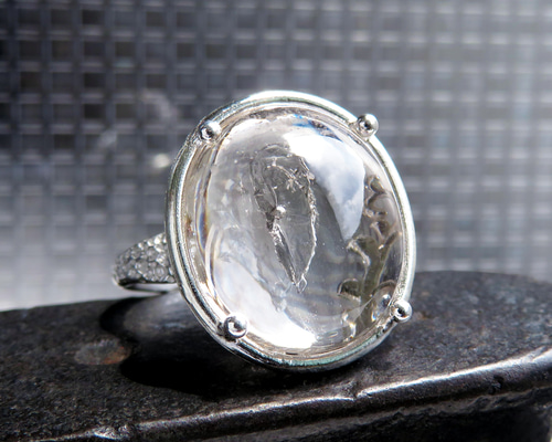 852ab0e8384dc6165de82e33a838c9