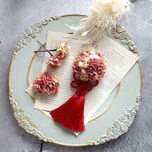 cinnamon様 本物フラワー1輪タイプ 髪飾り 卒業 入学 ブライダル cinnamon様 本物フラワー1輪タイプ 髪飾り 卒業 入学 ブライダル