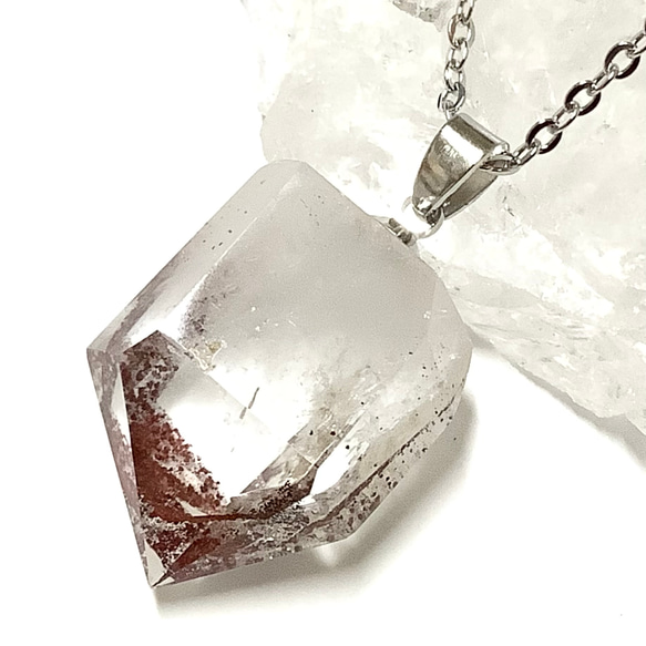 縁起物・赤富士、長寿・財運】天然石 レッドファントムクォーツ