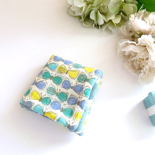 8重ガーゼ大判ハンカチ*北欧調*ちょうちょ*チョウチョ*choucho*両面