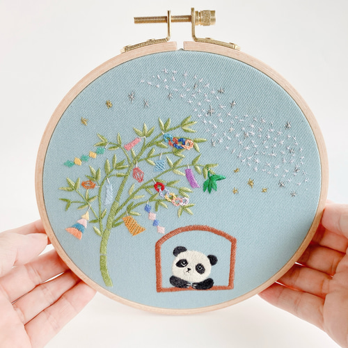 刺繍 壁飾り＊七夕 星に願いをパンダ〈無料ラッピング〉 その他