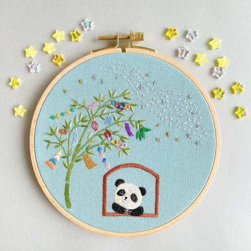 刺繍 壁飾り＊七夕 星に願いをパンダ〈無料ラッピング〉 その他