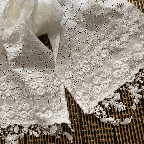 ハンドメイド◇ストール薄手白サークルレース刺繍お花のフリンジレース