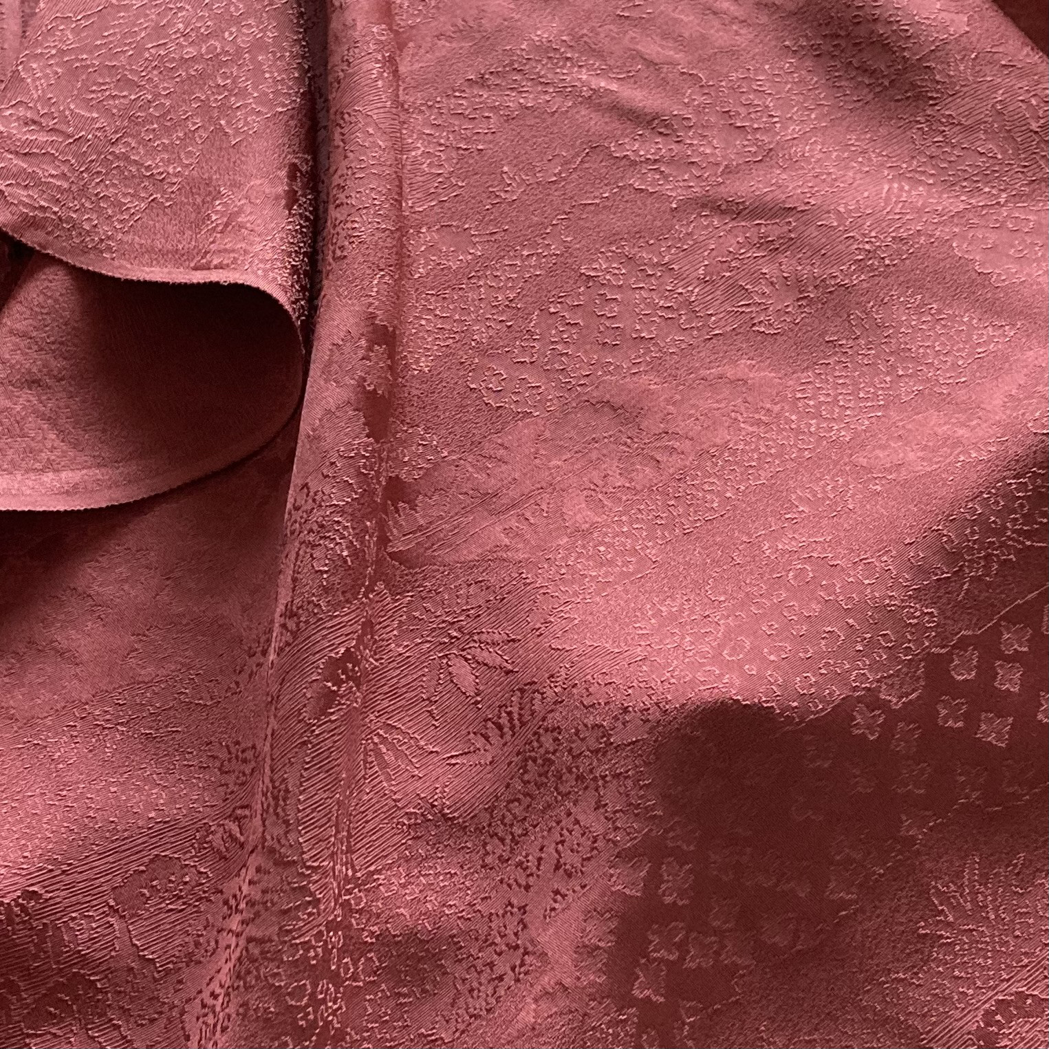 着物リメイクベスト　赤