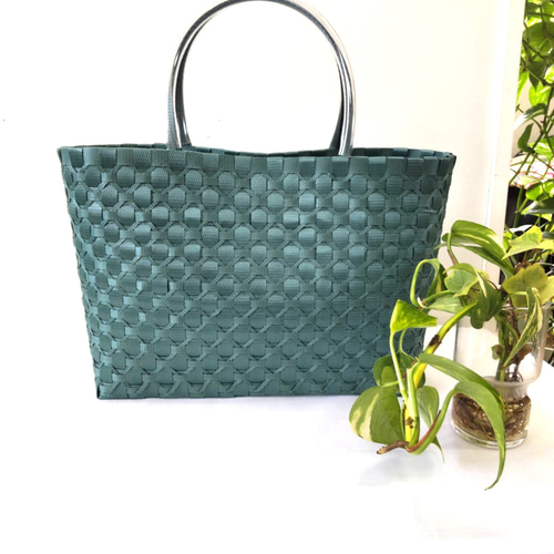 プラカゴ、モスグリーン1色 ハンドメイド お出かけやお仕事に！シック