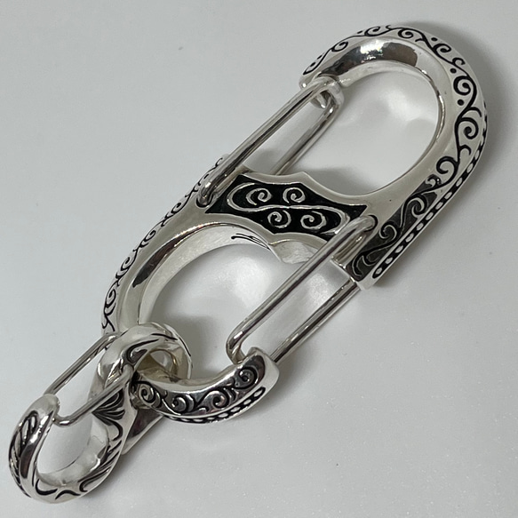 arabesque hook》silver925カラビナ・キーホルダー｜彫刻×実用