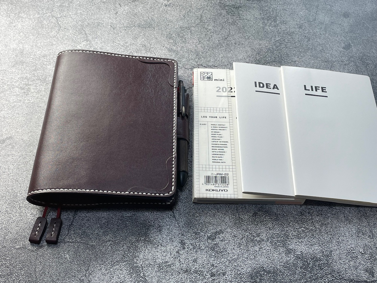 【手縫】ジブン手帳B6スリムmini 用ワインレッ色本革手帳カバー（バタフライストッパー） IDEA/LIFE も収納可