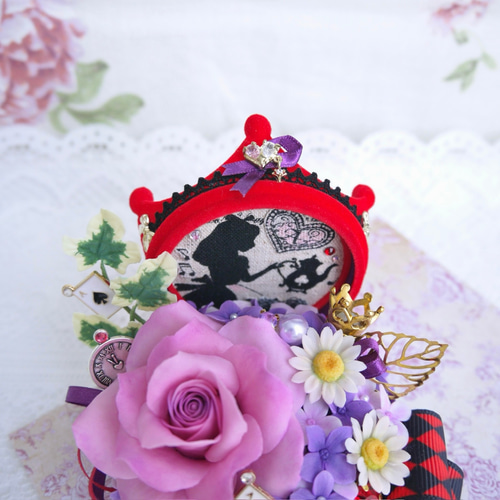 ハンドメイド　クレイフラワー　アレンジメント クレイフラワー♣︎♡不思議の国のアリス♠︎◇フラワーアレンジメント