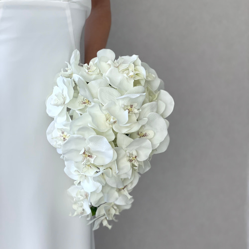 胡蝶蘭キャスケードブーケ ♪ウェディングブーケ ブートニア付き