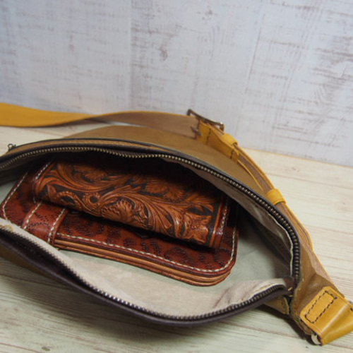 け*ん様 ハンドメイド　ボディバッグ　本革　クリーマー　特大　ブラウン　新品　1 Original - ハンドメイド 本革 ボディバッグ クリーマー加工 ブラウン