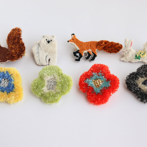 ハンドメイド 刺繍ブローチ オーダー受け付け中