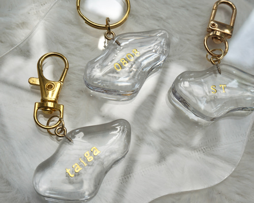 キーホルダー 名前入れ 名前入り レジンキーホルダー クリア