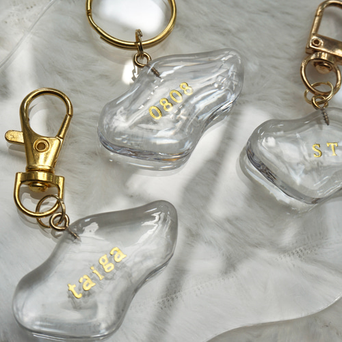 キーホルダー 名前入れ 名前入り レジンキーホルダー クリア