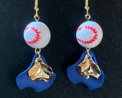 【トリプルママ様まとめ買い専用】 プロ野球　ピアス　野球ピアス　野球　応援 ラウンド トリプルママ様まとめ買い専用】 プロ野球 ピアス 野球