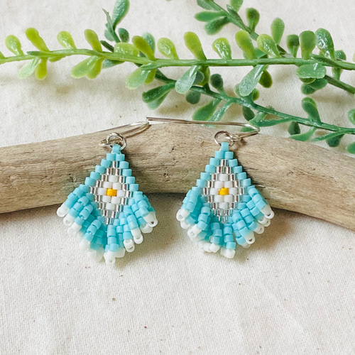 mini ターコイズカラー デリカビーズ フリンジピアス/イヤリング