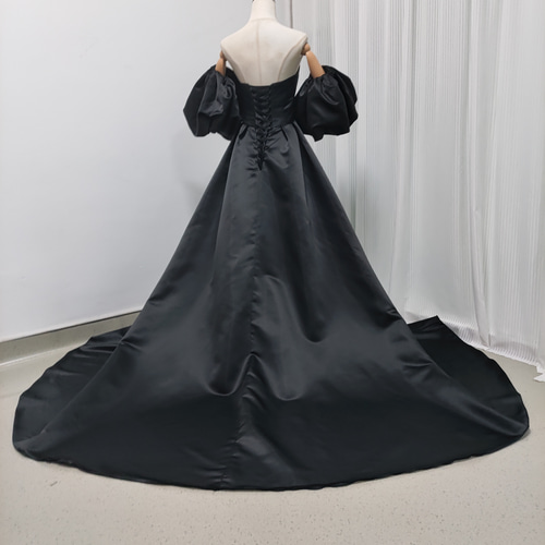 送料無料！カラードレス パフスリーブ 編み上げ ブラック 前撮り  