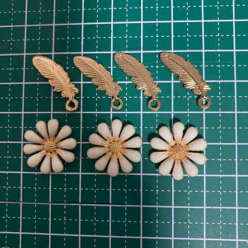 デコパーツ フェザー 羽 はね フラワー 花 小花 チャーム デコパーツ 