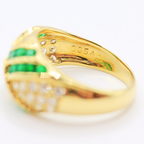 AG-K18-97 天然石 K18 リング エメラルド & ダイヤモンド 指輪・リング