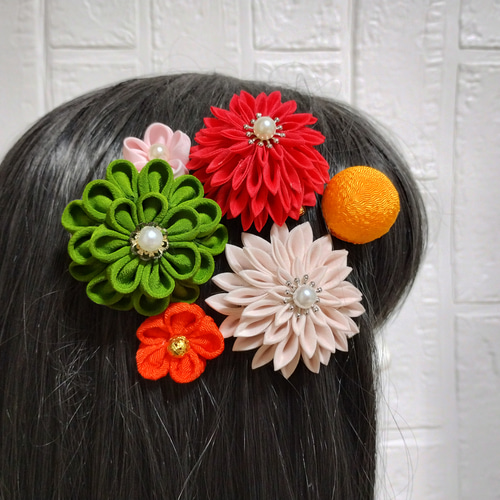 卒業式 成人式 七五三 髪飾り 髪飾り 髪飾り白 髪飾り赤 色打掛髪飾り 成人式髪飾り 卒業式髪飾り