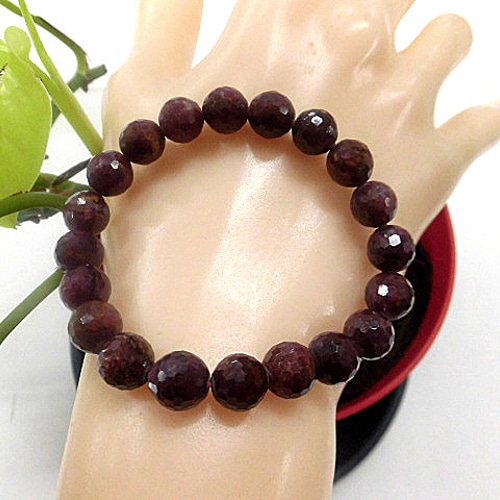 天然石 ルビー8.5mm〜8.7mmカット玉ブレスレット 内周16.6cm 240101551 