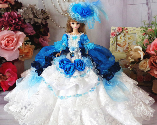 アンネローゼ王妃 蒼き薔薇の誘惑 エアリーボリュームフリルドール