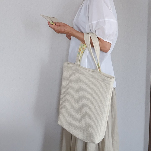 縦型ヌビバッグ ポーチ付き 韓国キルト シンプル お仕事用 A4サイズ