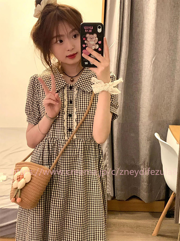 ドールネックの白黒チェックワンピース2024新型女夏小柄カレッジ ドールネックの白黒チェックワンピース2024新型女夏小柄カレッジ