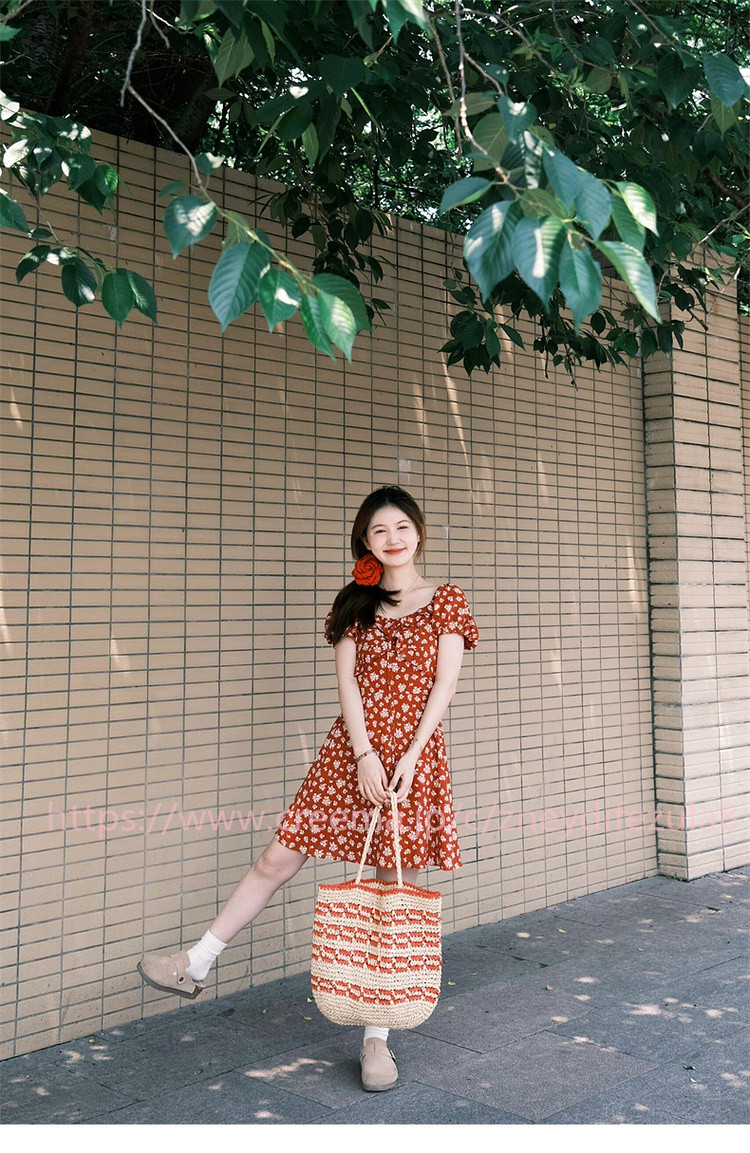 ティーラウンジレトロバルーンスリーブ花柄ウエスト収納半袖ワンピース女性夏の新作薄手赤いショートスカート