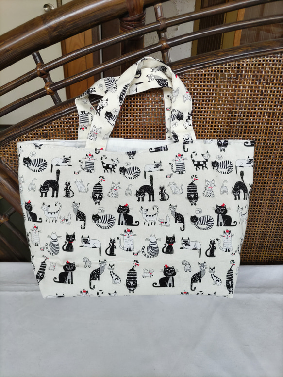 トートバッグ等　専用　猫柄 アソート刺繍トートバッグ | AND ON JIONE STORE（アンドオン