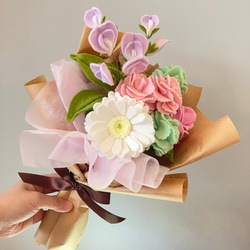 フェルトの枯れないお花】 ガーベラとカーネーションのブーケ