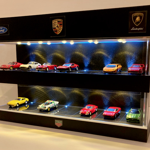 セール品！1/64展示20台可・BKエンボス・2段式ディスプレーBOX