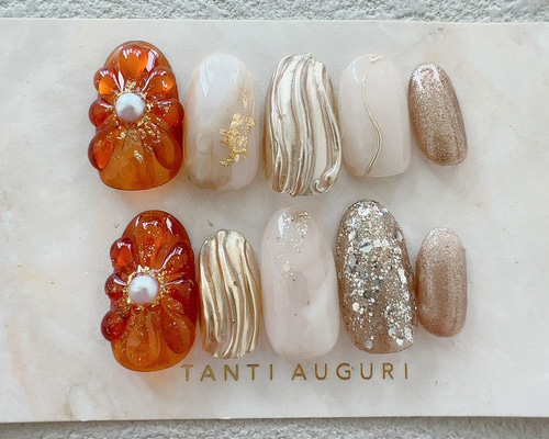 ネイルチップ ぷっくりフラワー マグネット ラメ ゴールド ネイルチップ ぷっくりフラワー マグネット ラメ ゴールド