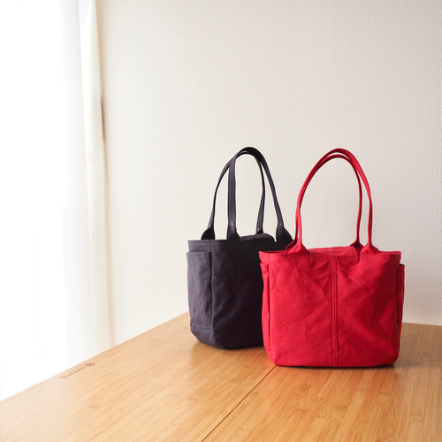 カナアキ様ꔛ‬ෆBOX型トートバッグ♡ジョリーフルール·͜·ᰔᩚ カナアキ様ꔛෆBOX型トートバッグ♡ジョリーフルール·͜·ᰔᩚ